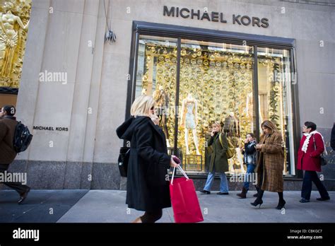 michael kors shop new york|30 rockefeller plaza stores.